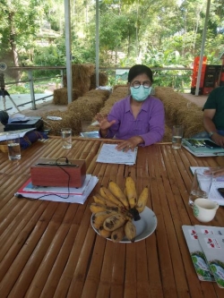 태국 북부 난 지역 스마트농업 교육센터에서 Co,op 지도자 두앙두엔이 교육을 진행하는 모습 / 사진 = ACU 제공