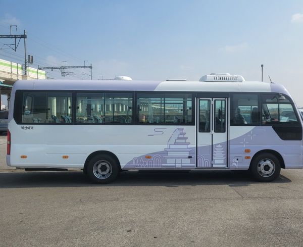 익산시는 15일부터 함열과 금마, 여산지역을 주요 거점으로 하는 버스 지·간선제를 본격적으로 시행하는 등 효율성을 높인 버스 운영체계를 도입한다.