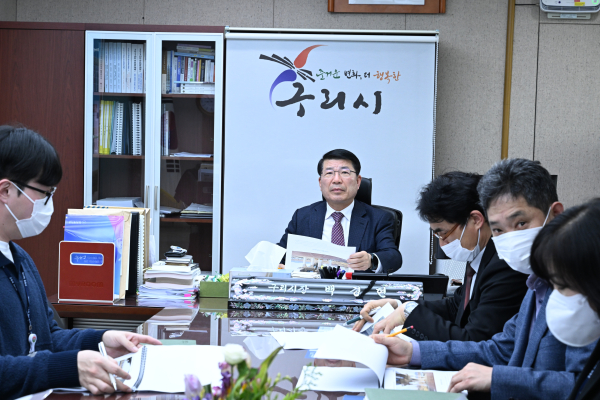 갤러리조명 이미지