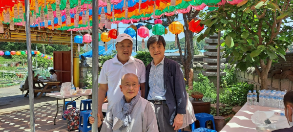 일양스님과 이강찬 대표