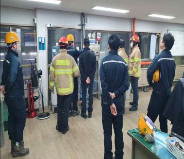 한국산업단지공단은 6월 20일 시화국가산업단지 내 성림유화(주)에서 ‘산업단지 안전주치의 합동훈련’을 시화국가산단 소방서, 입주기업 등과 함께 진행했다. (사진제공=한국산업단지공단)