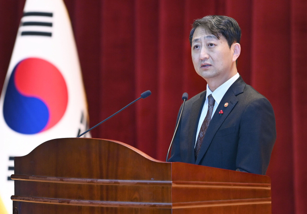 [사진=잡포스트 정해권 기자] 안덕근 산업통상자원부 장관이 정부세종청사에서 열린 취임식에서 발언하고 있다.