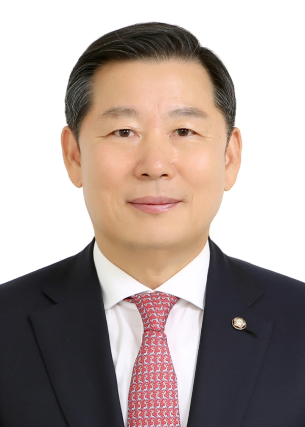 이철규 국회의원(국민의힘 강원 동해·태백·삼척·정선, 산업통상자원중소벤처기업위원회 위원장)