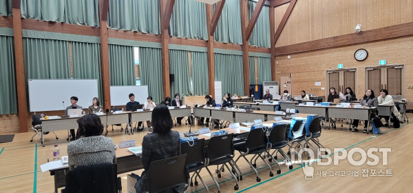 충청남도여성가족청소년사회서비스원 2024년 성과보고회 장면