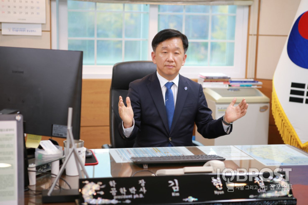 김현철 학장