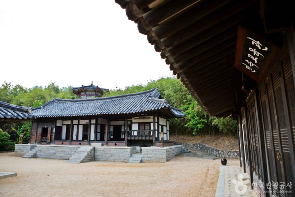 출처 : ⓒ한국관광공사 포토코리아-전형준