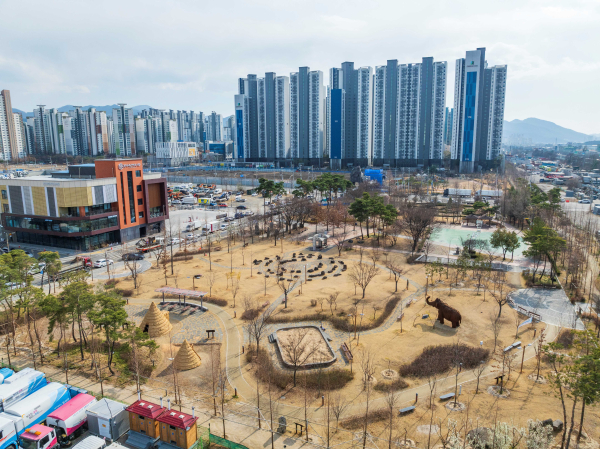 달서구, 선사시대 테마거리 3단계 조성 완료 모습 (사진제공=달서구)