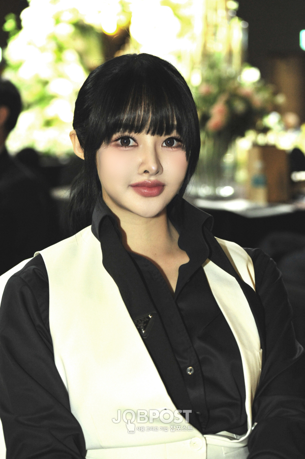 H&S 컴퍼니 한은수 대표, 자립청소년과 장애인 지원을 위한 '동행 패션쇼' 후원금 전달식 참석 / 사진촬영 - 김영웅 기자