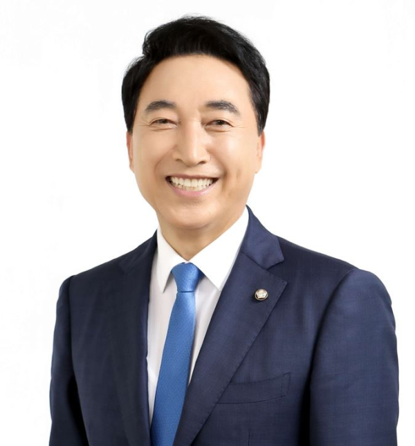 박수현 국회의원(더불어민주당 / 충남 공주·부여·청양)